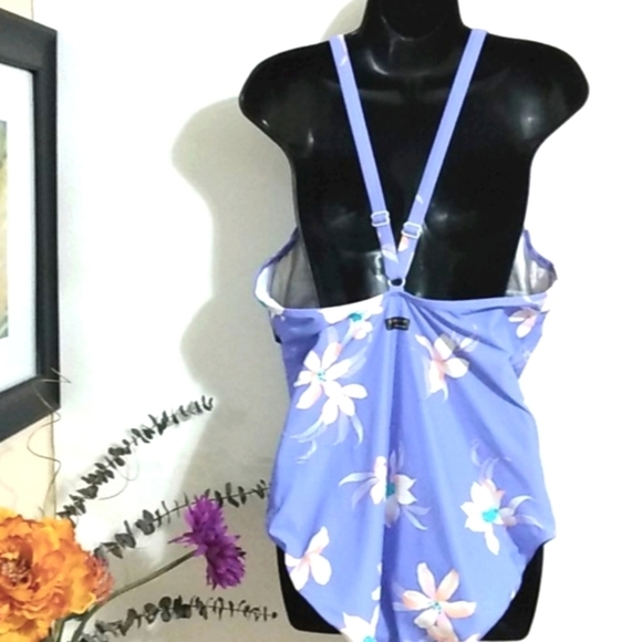 SONSIE BY GRACING LAVENDER CUT-OUT SWIMSUIT SZ 24 - Picture 7 of 9